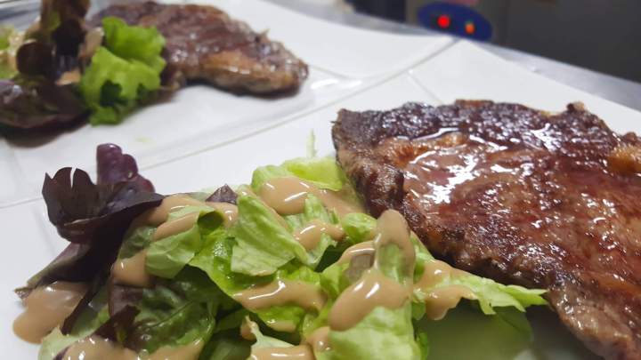Plat de viande grillée Bobigny